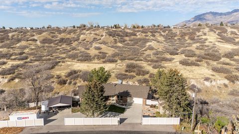 Photo of 2125 E DIMPLE DELL RD S, Sandy, UT 84092 (MLS # 2123131)