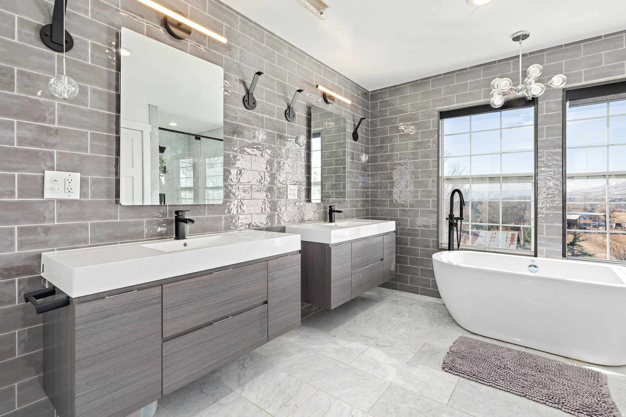 ALPINE HILLS - Residential