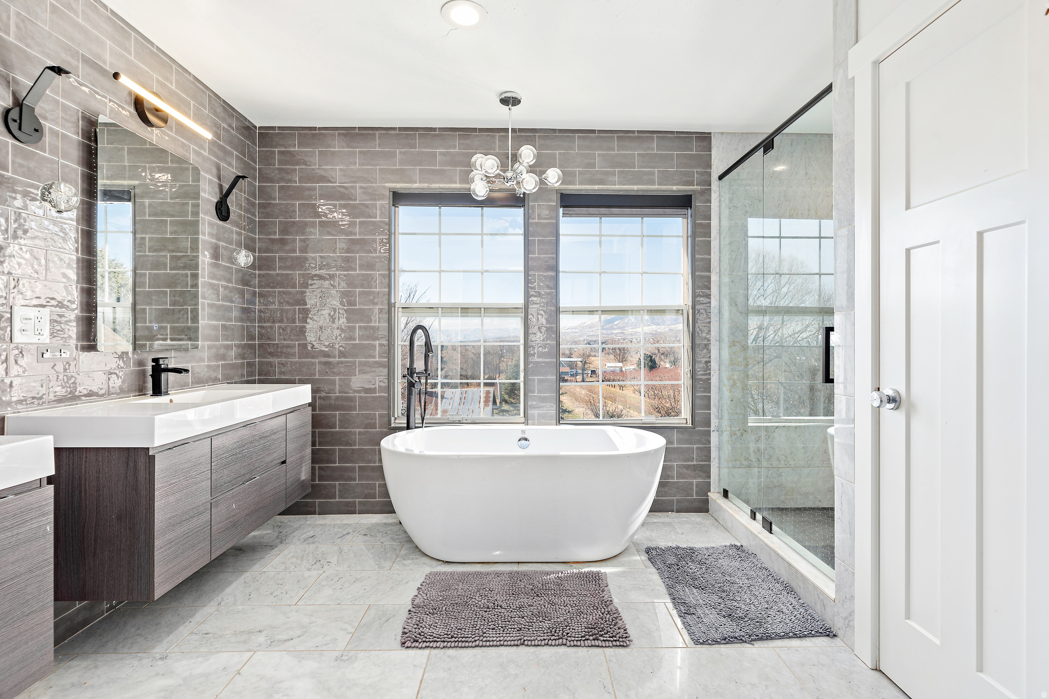 ALPINE HILLS - Residential