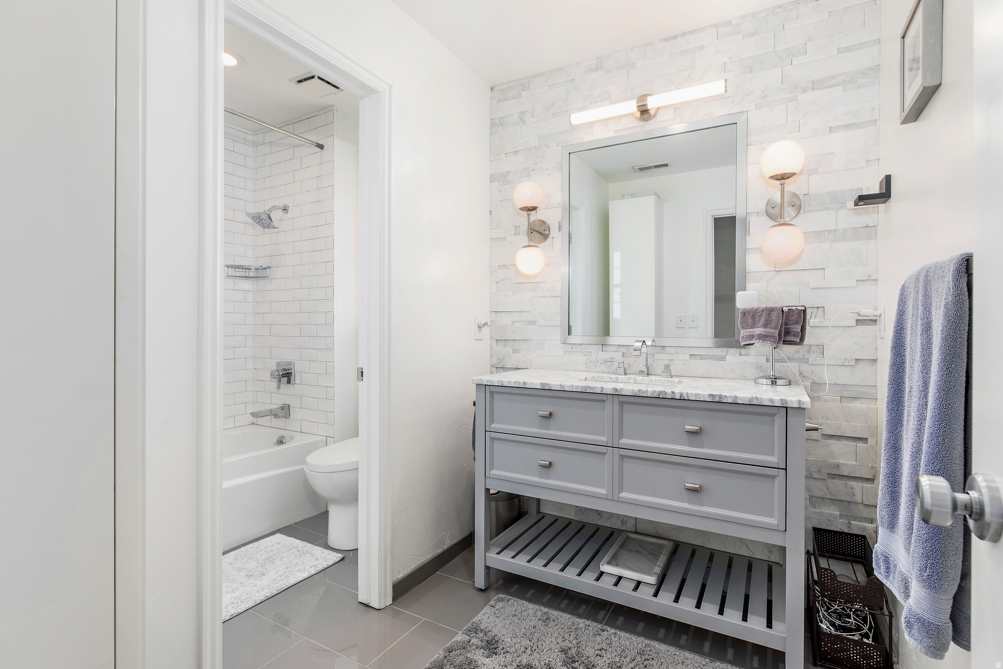 ALPINE HILLS - Residential