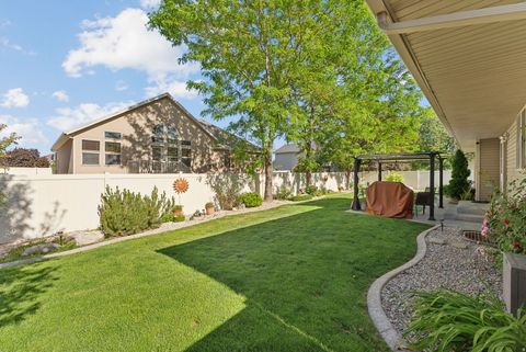 Tiny photo for 3448 S 550 W, Syracuse, UT 84075 (MLS # 2129208)