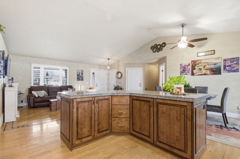 Tiny photo for 3448 S 550 W, Syracuse, UT 84075 (MLS # 2129208)