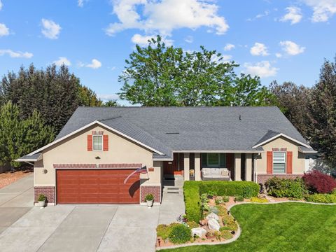 Tiny photo for 3448 S 550 W, Syracuse, UT 84075 (MLS # 2129208)