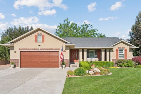 Tiny photo for 3448 S 550 W, Syracuse, UT 84075 (MLS # 2129208)