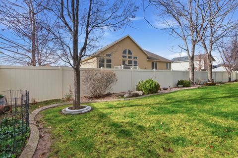 Tiny photo for 3448 S 550 W, Syracuse, UT 84075 (MLS # 2129208)