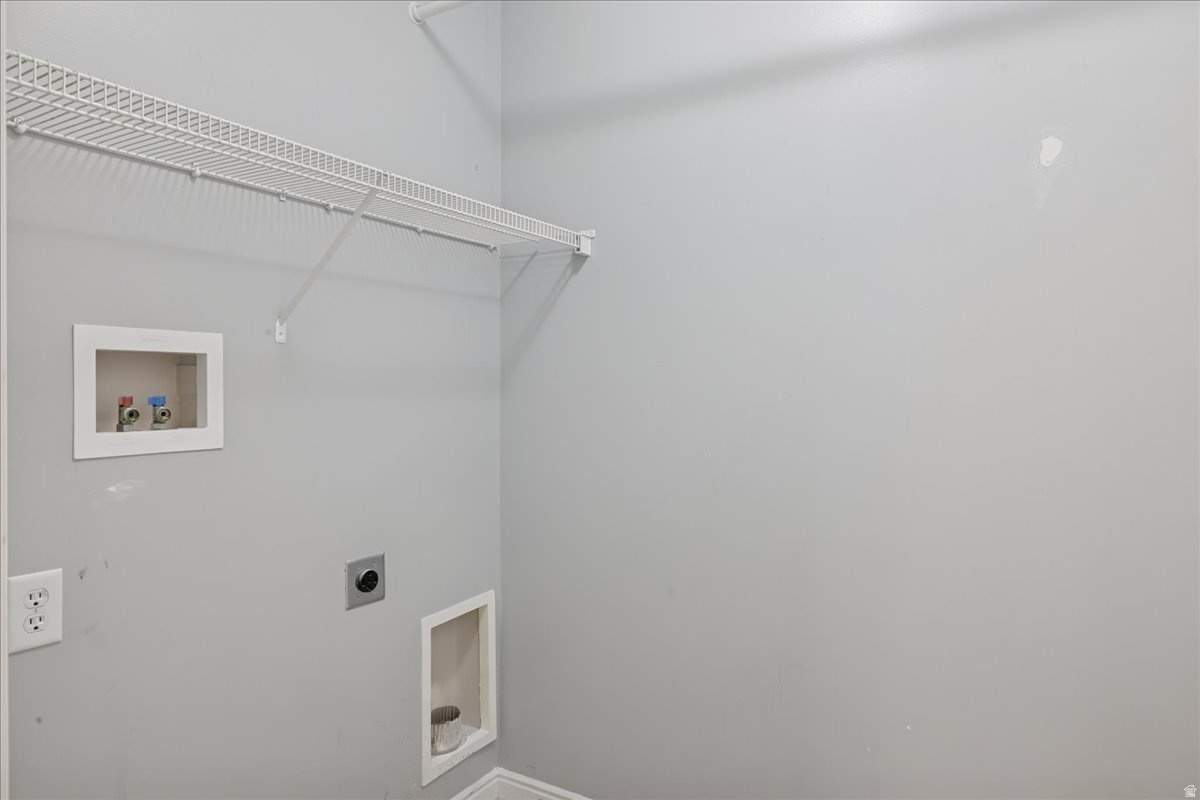 FARMINGTON CROSSING - Residential