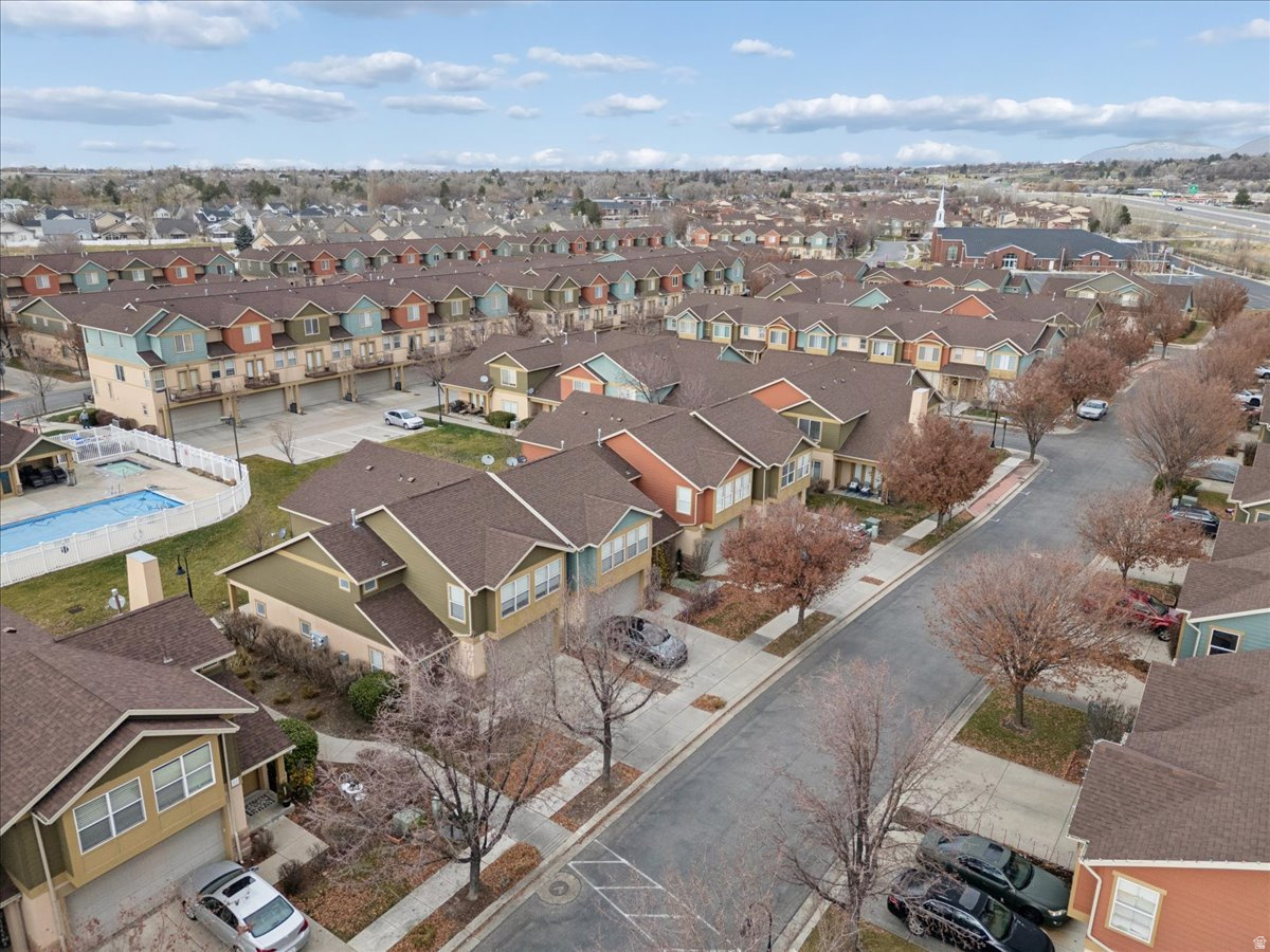 FARMINGTON CROSSING - Residential