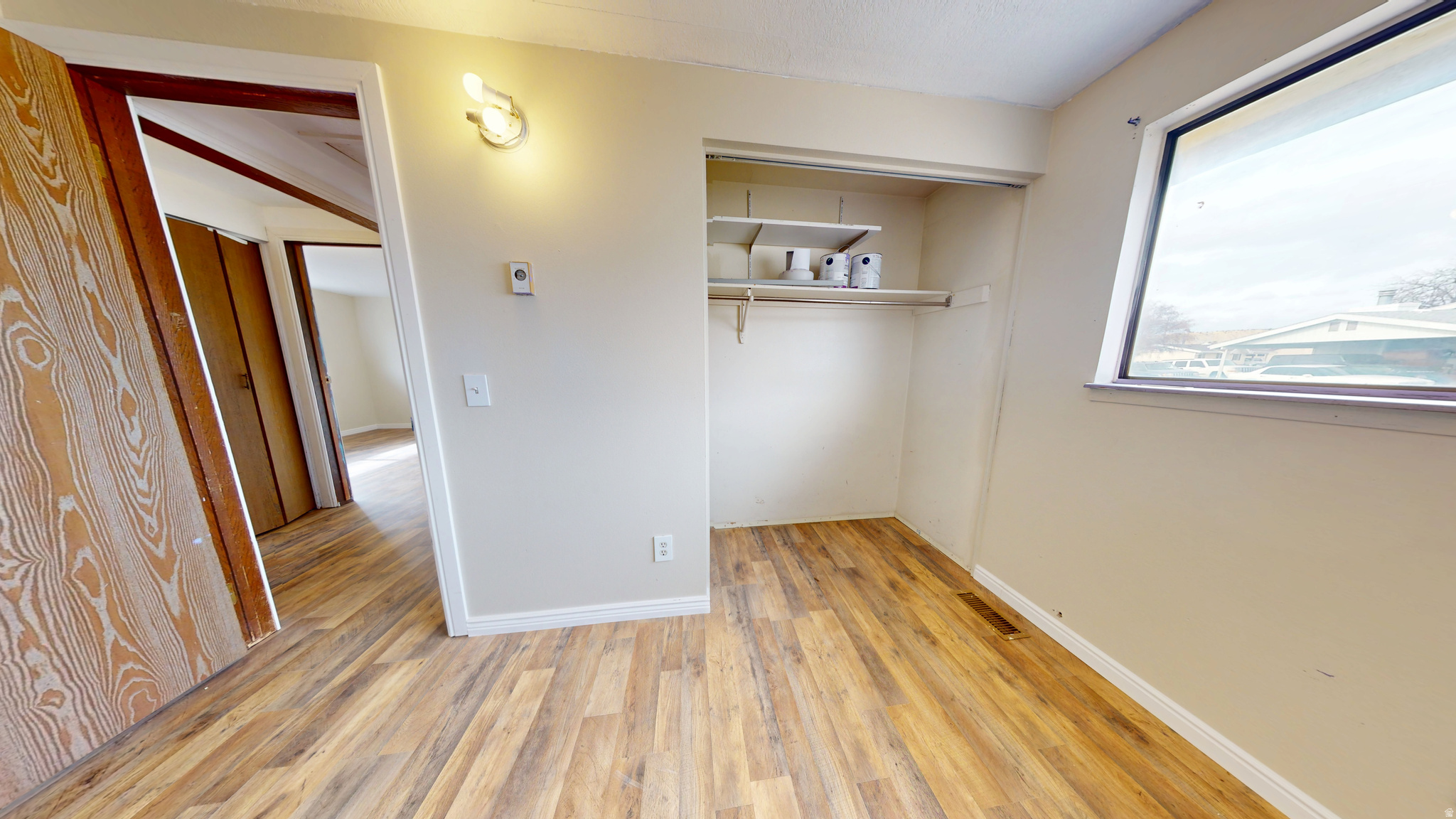 CEDAR HILLS - Residential