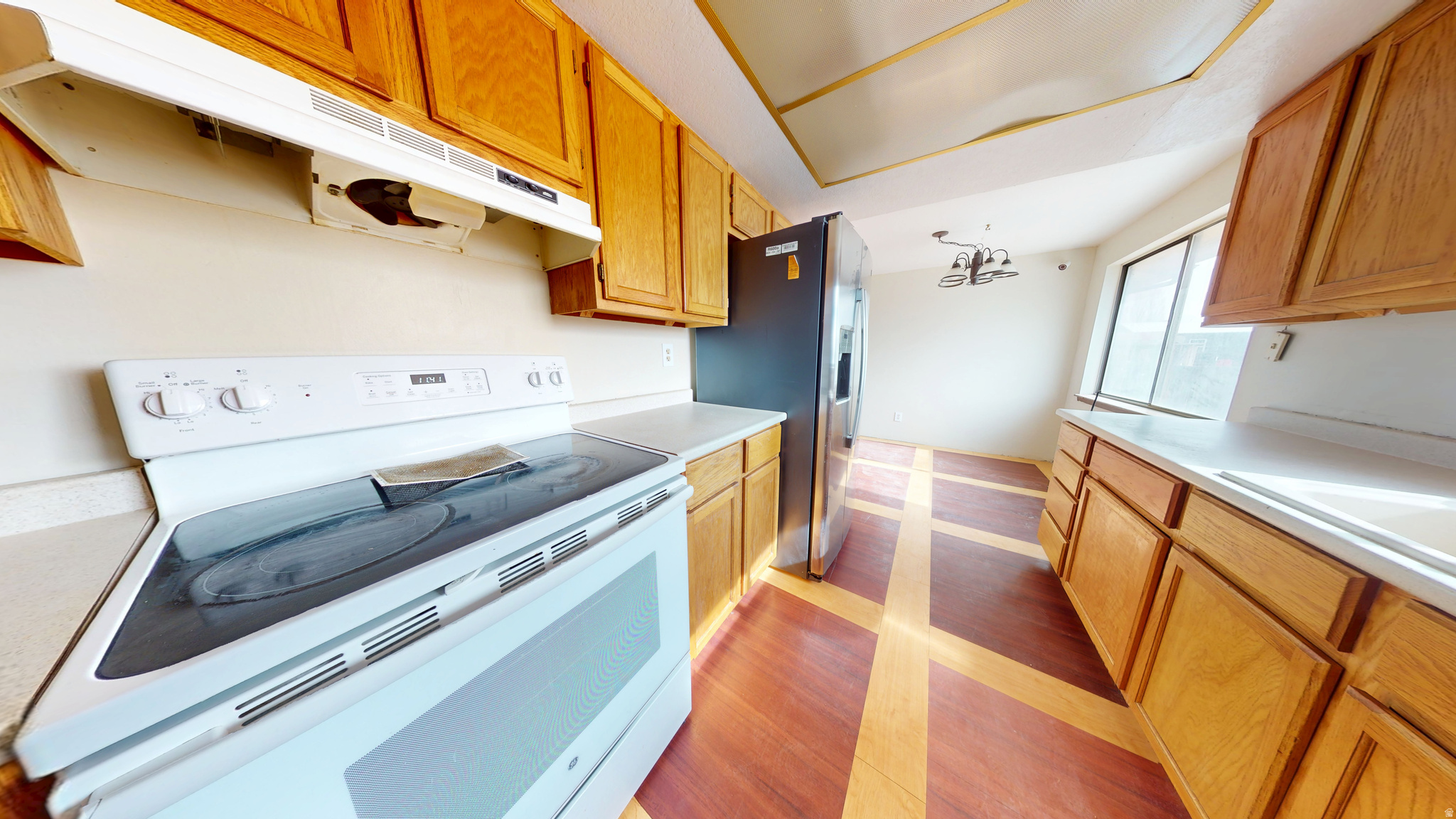 CEDAR HILLS - Residential