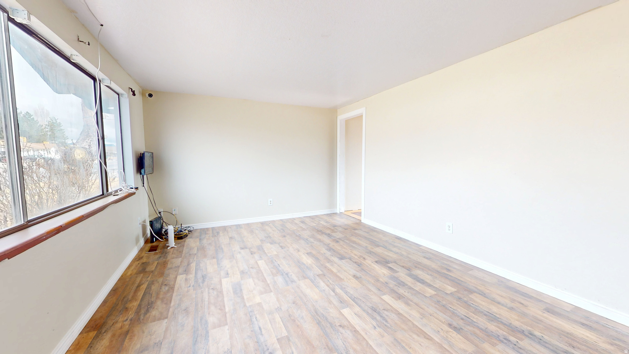 CEDAR HILLS - Residential