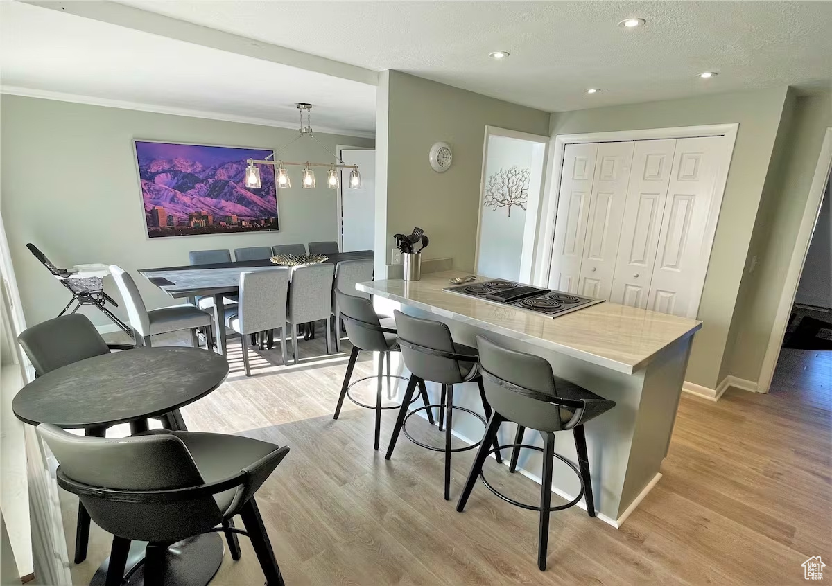 WHITE CITY - Residential