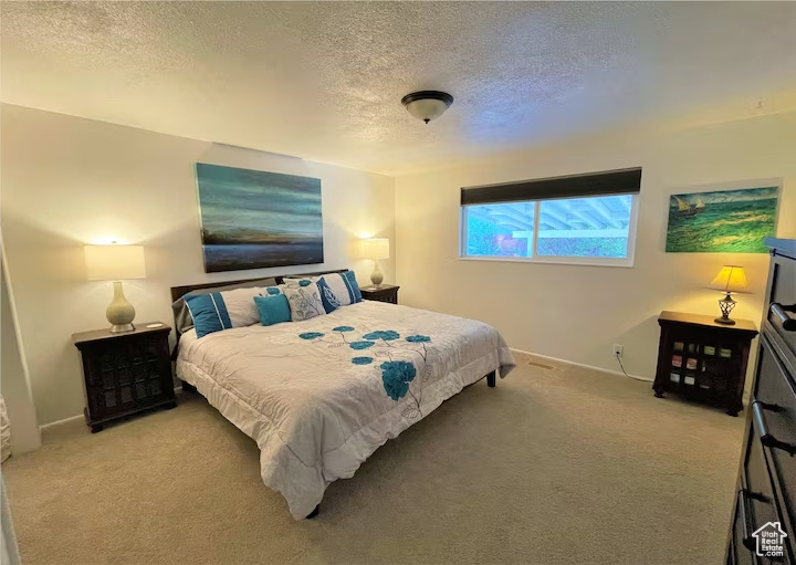 WHITE CITY - Residential