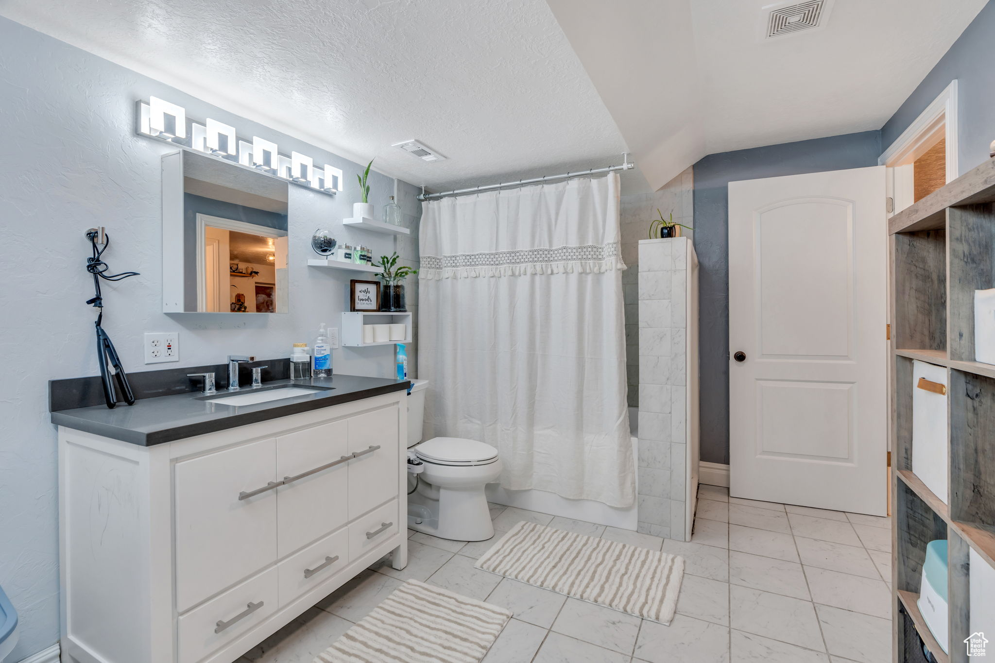 WEST MOUNTAIN ESTATES - Residential