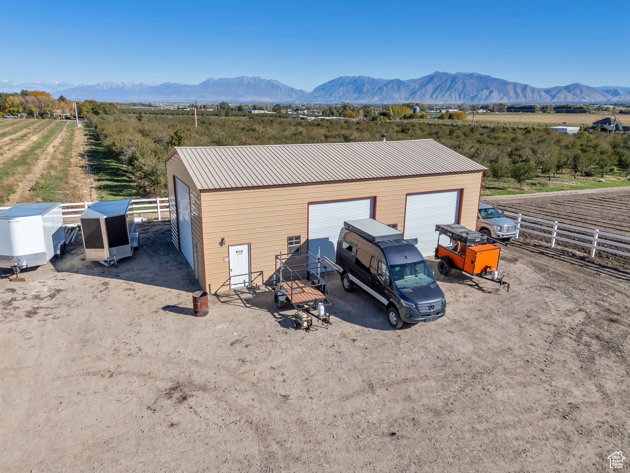 WEST MOUNTAIN ESTATES - Residential