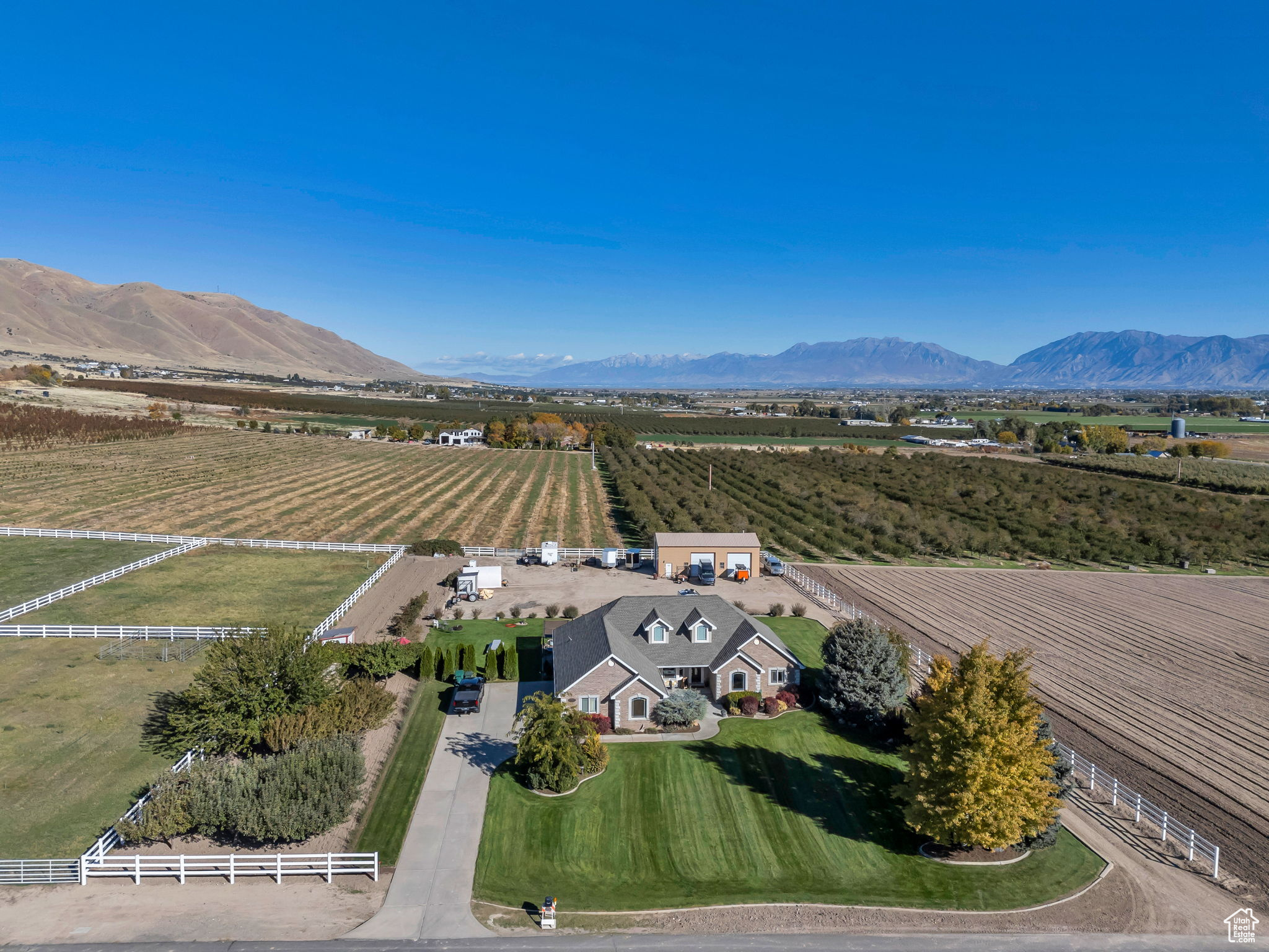 WEST MOUNTAIN ESTATES - Residential