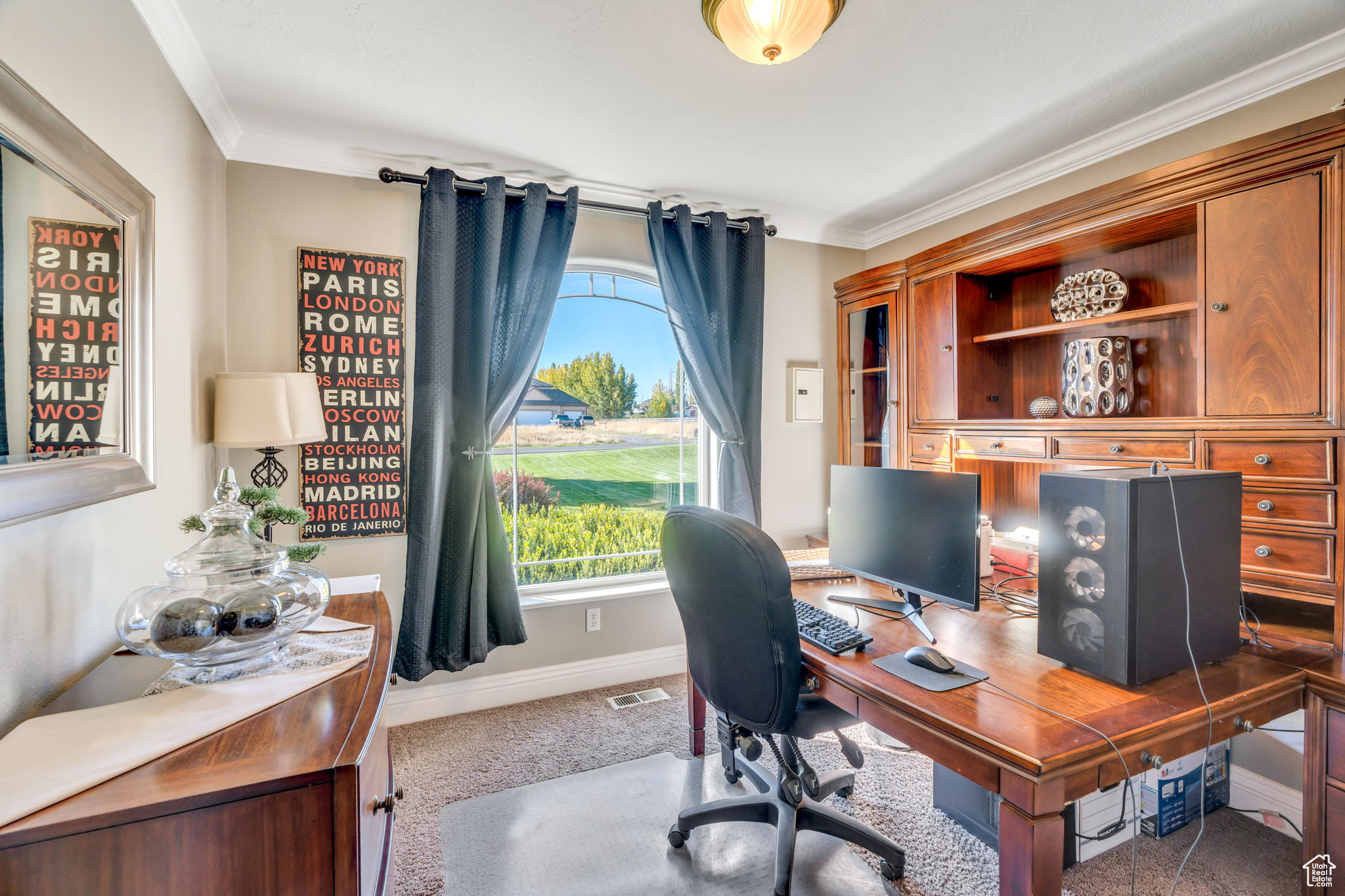 WEST MOUNTAIN ESTATES - Residential