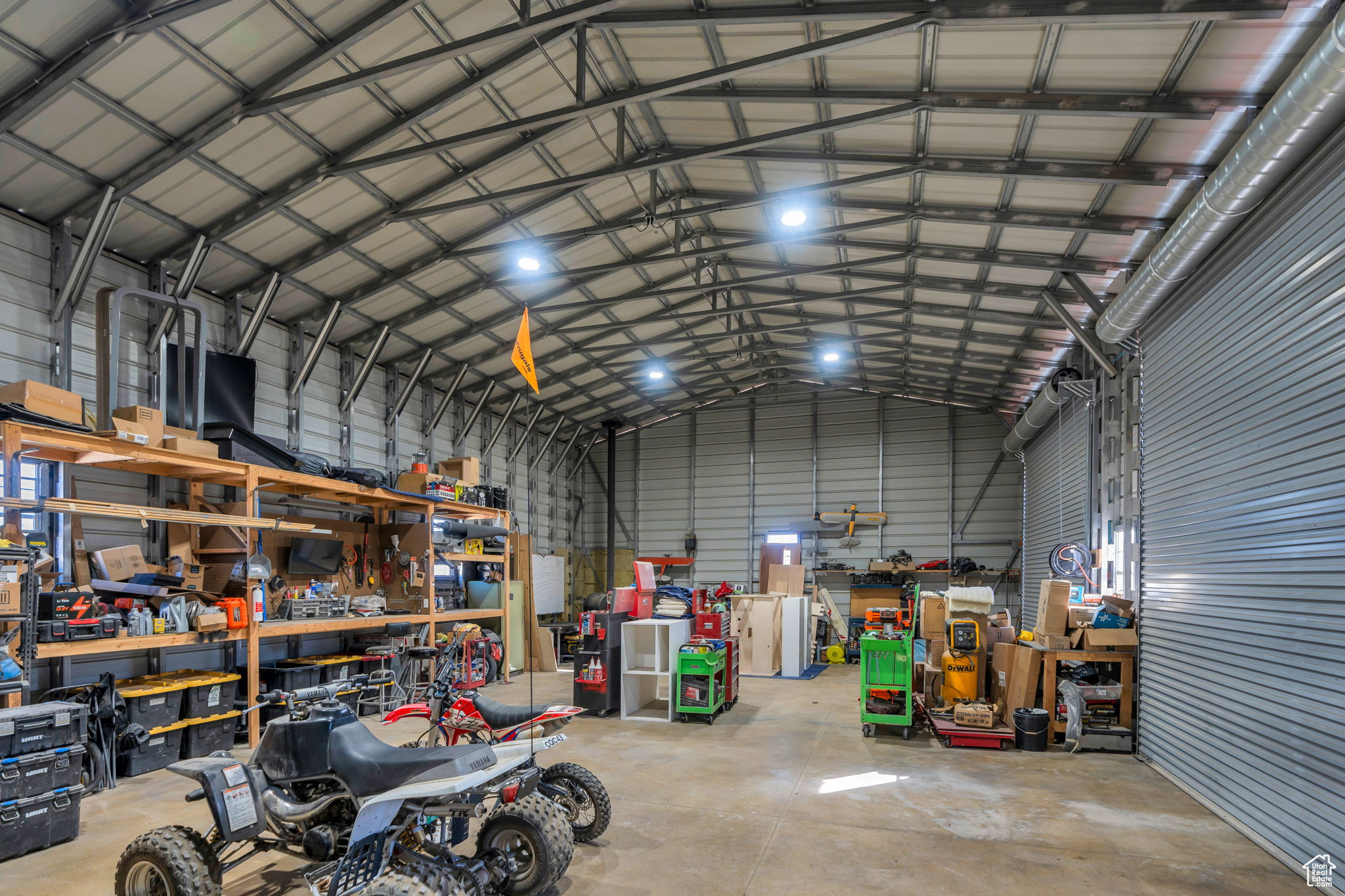 WEST MOUNTAIN ESTATES - Residential