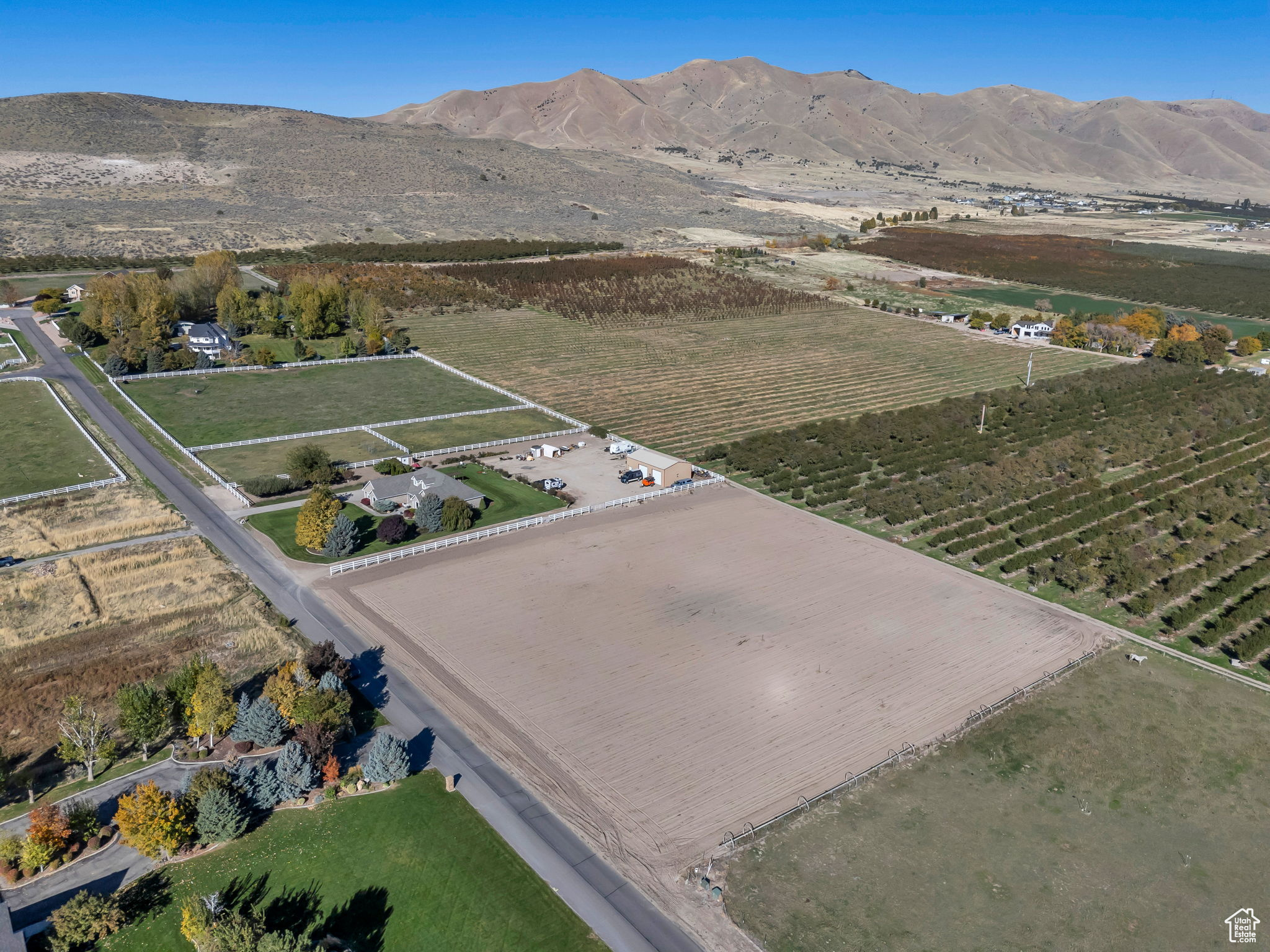 WEST MOUNTAIN ESTATES - Residential