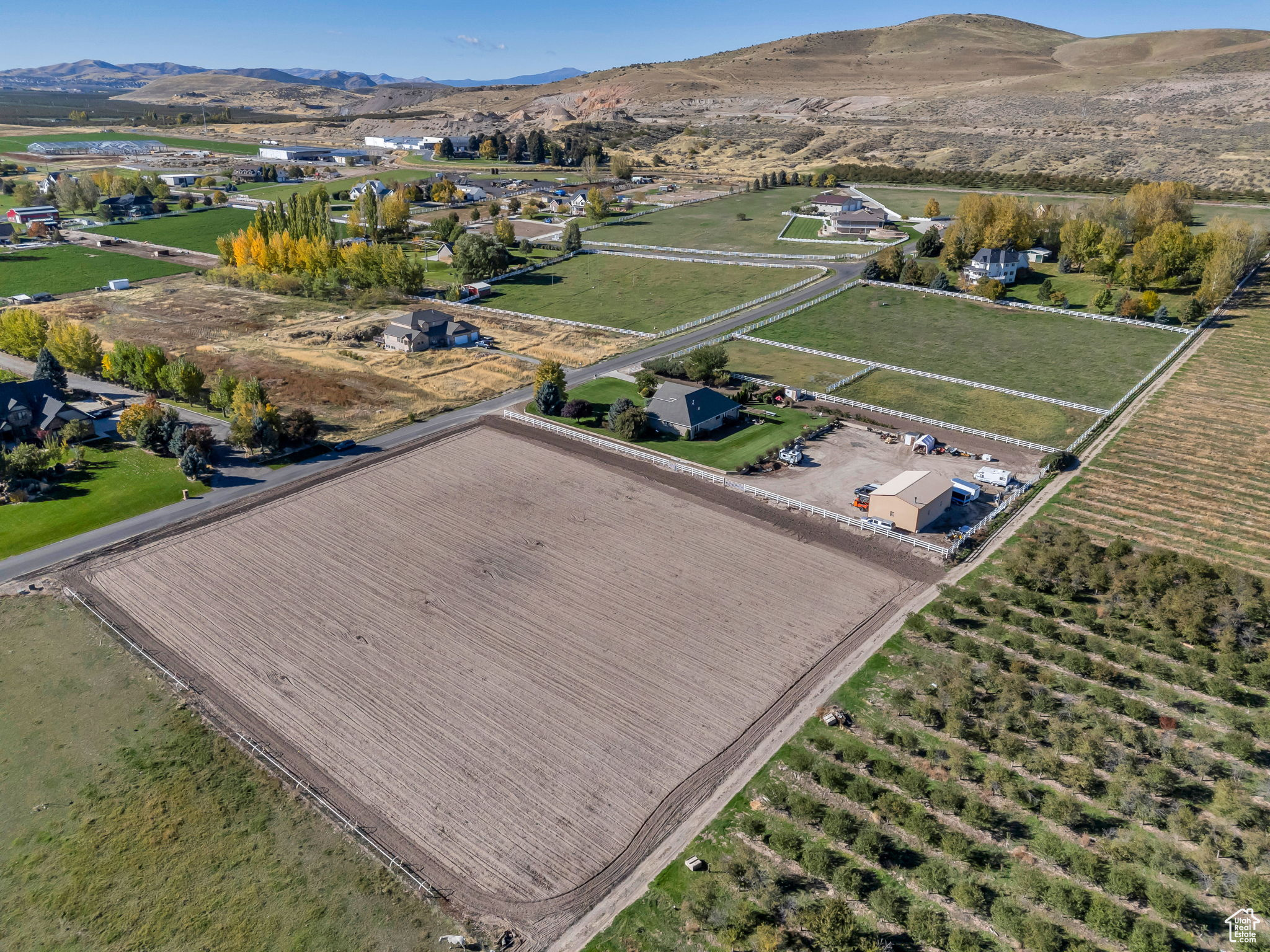 WEST MOUNTAIN ESTATES - Residential