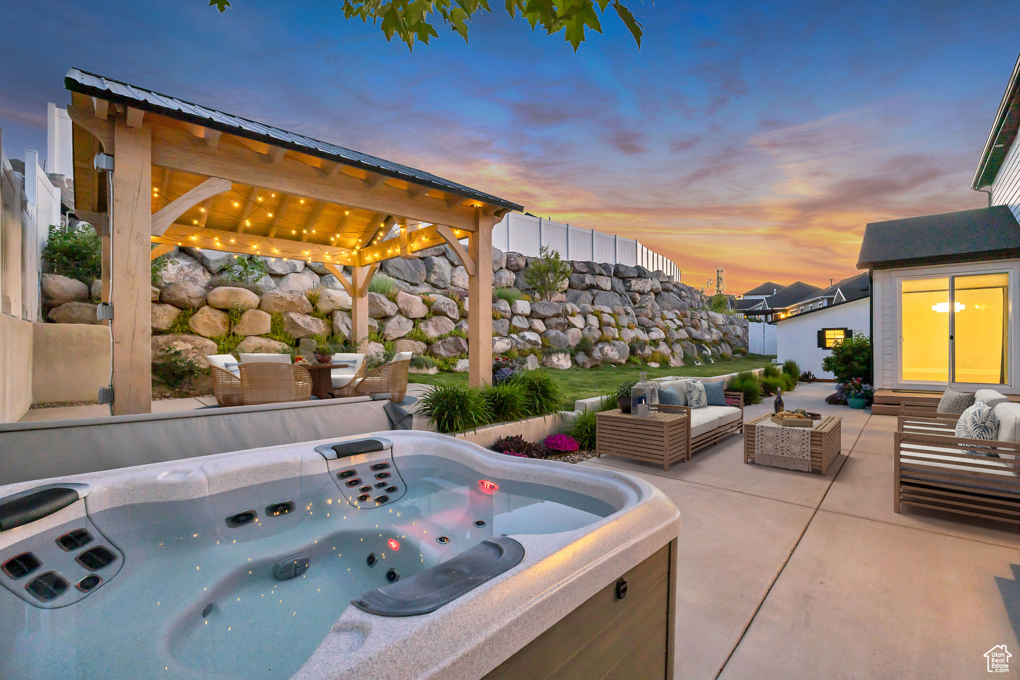 HIDDEN CANYON ESTATES - Residential