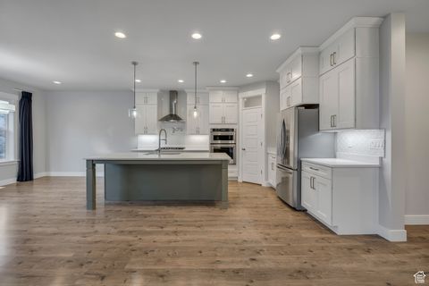 Tiny photo for 2508 E LONE HILL DR, Draper (UT Cnty), UT 84020 (MLS # 2091945)