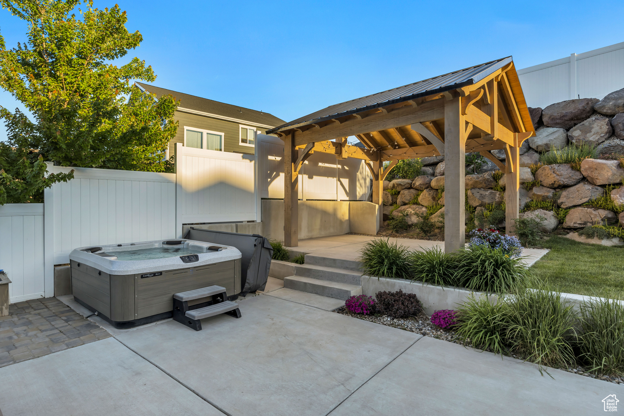 HIDDEN CANYON ESTATES - Residential