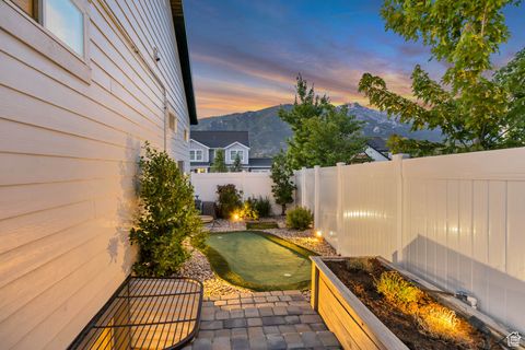 Tiny photo for 2508 E LONE HILL DR, Draper (UT Cnty), UT 84020 (MLS # 2091945)
