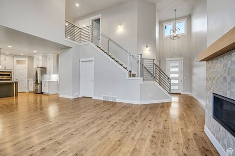 Tiny photo for 2508 E LONE HILL DR, Draper (UT Cnty), UT 84020 (MLS # 2091945)