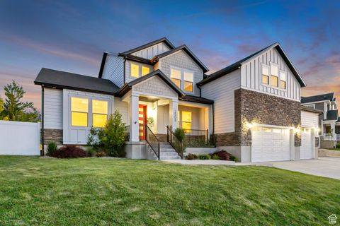 Photo of 2508 E LONE HILL DR, Draper (UT Cnty), UT 84020 (MLS # 2091945)