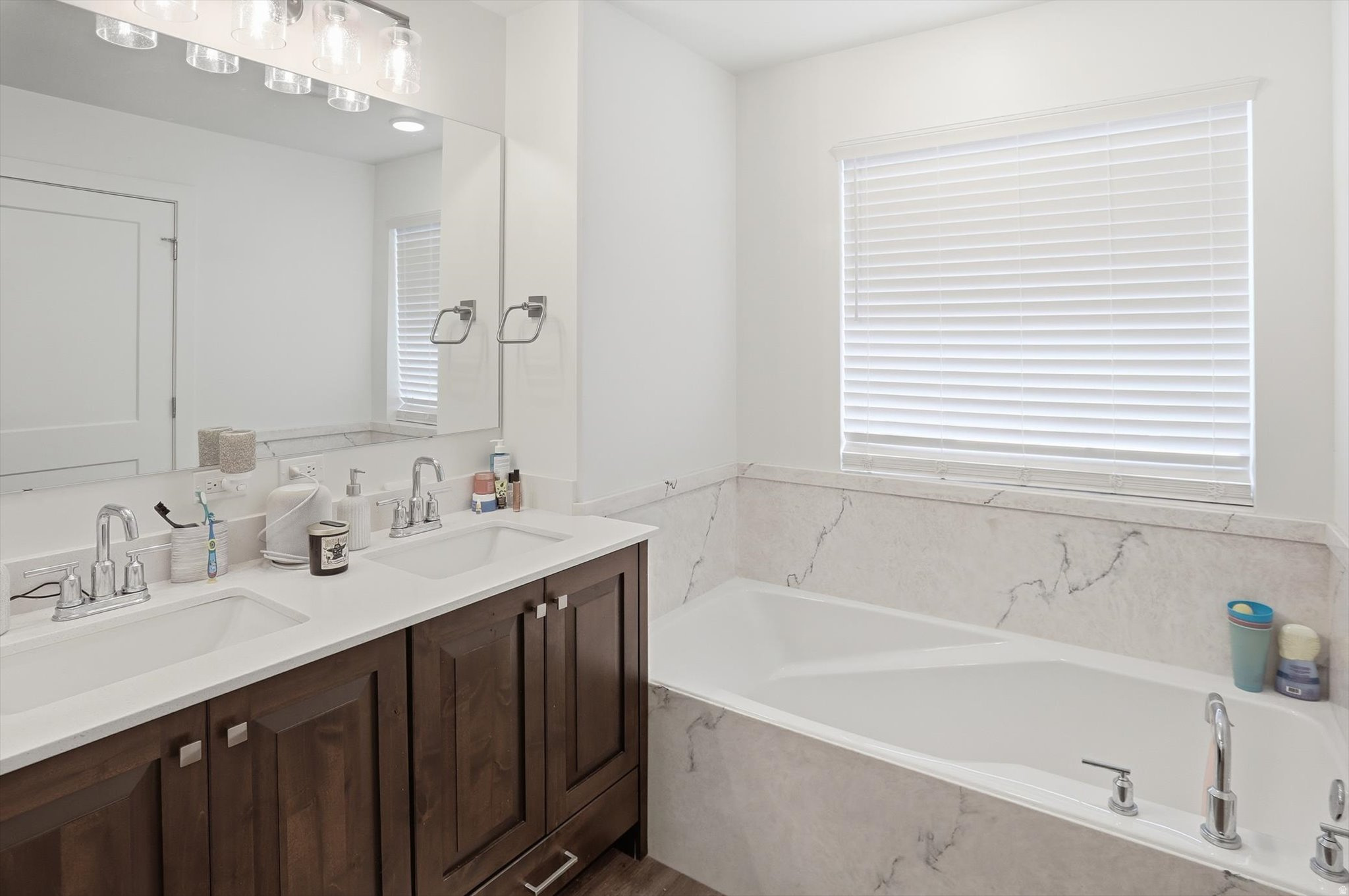 HAWK HAVEN TOWN HOME - Residential