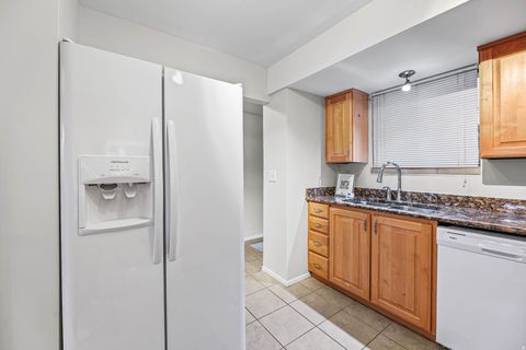 Tiny photo for 845 E 100 S #201, Salt Lake City, UT 84102 (MLS # 2151472)