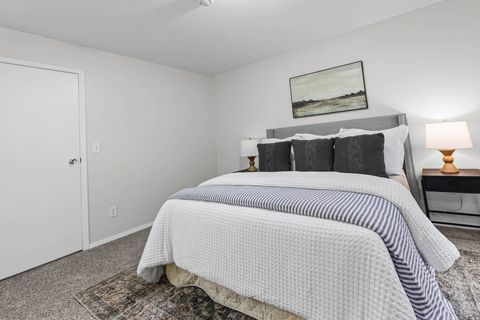 Tiny photo for 845 E 100 S #201, Salt Lake City, UT 84102 (MLS # 2151472)