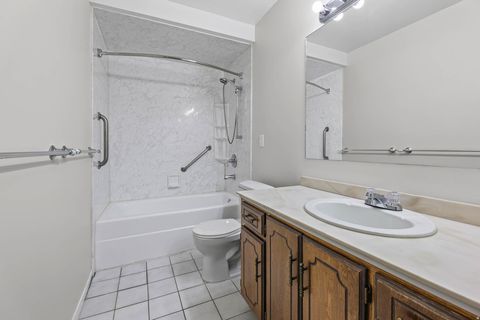 Tiny photo for 845 E 100 S #201, Salt Lake City, UT 84102 (MLS # 2151472)