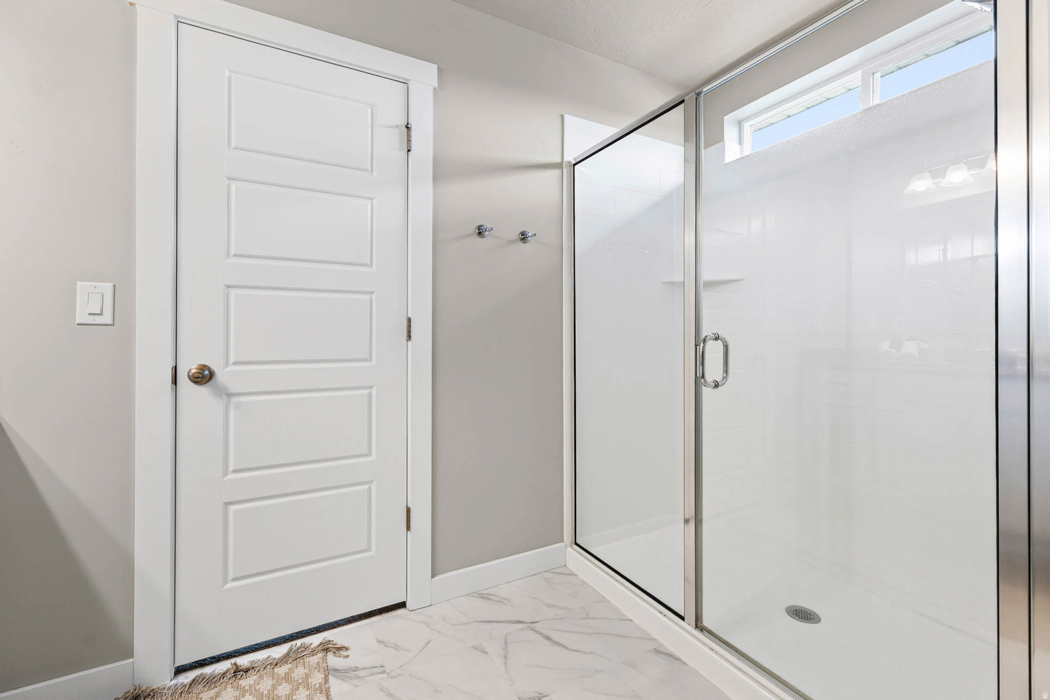 OVERLAND - Residential