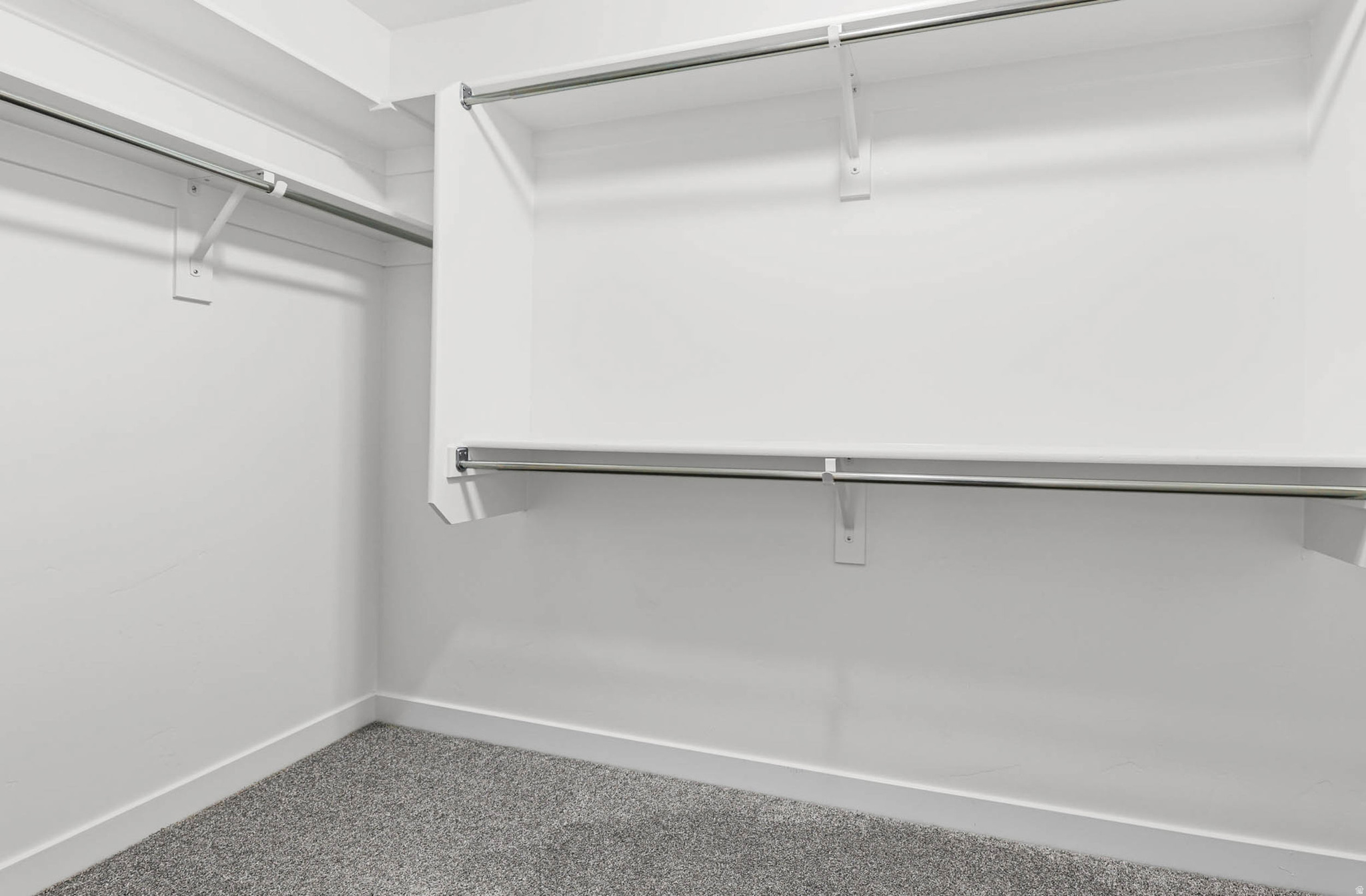 OVERLAND - Residential