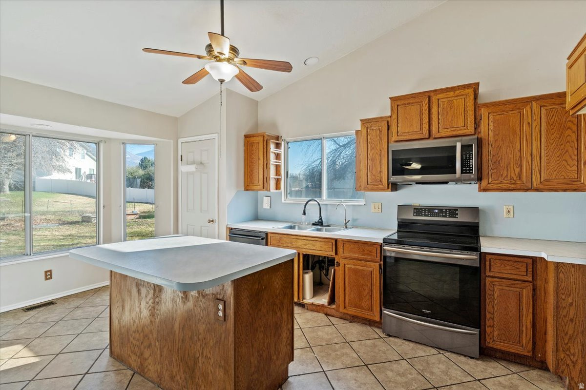 SPENCER ESTATES - Residential