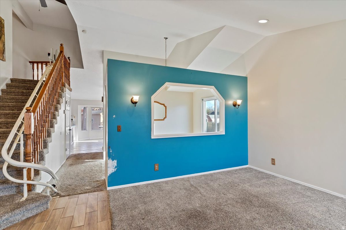 SPENCER ESTATES - Residential