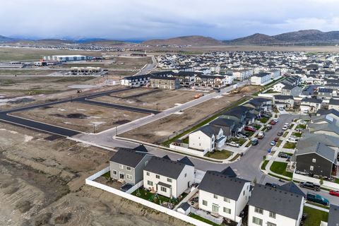 Tiny photo for 5189 N WILLOW TREE RD #402, Eagle Mountain, UT 84005 (MLS # 2155894)