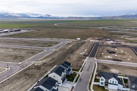 Tiny photo for 5189 N WILLOW TREE RD #402, Eagle Mountain, UT 84005 (MLS # 2155894)