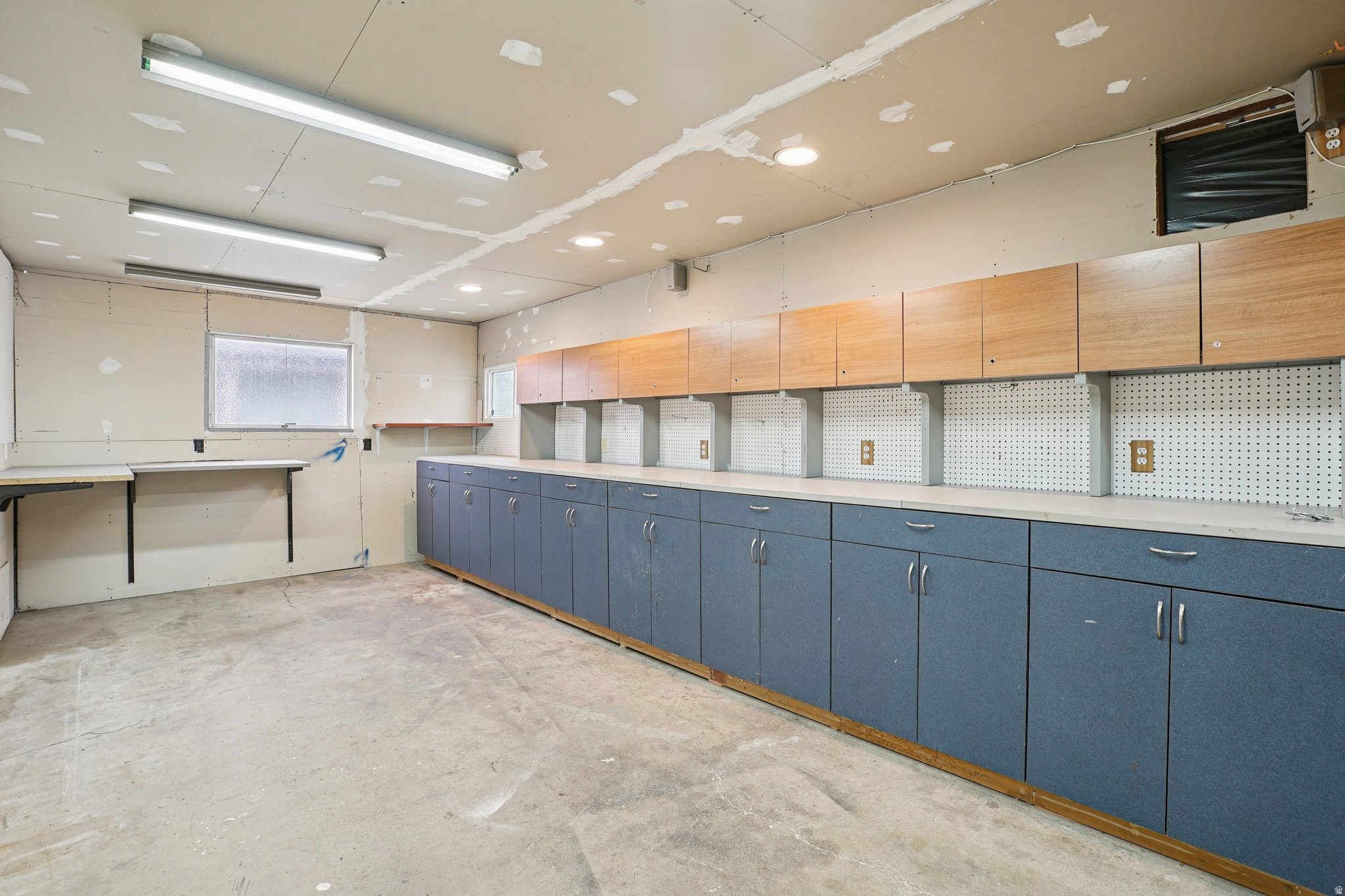 HOFFMAN HEIGHTS - Residential