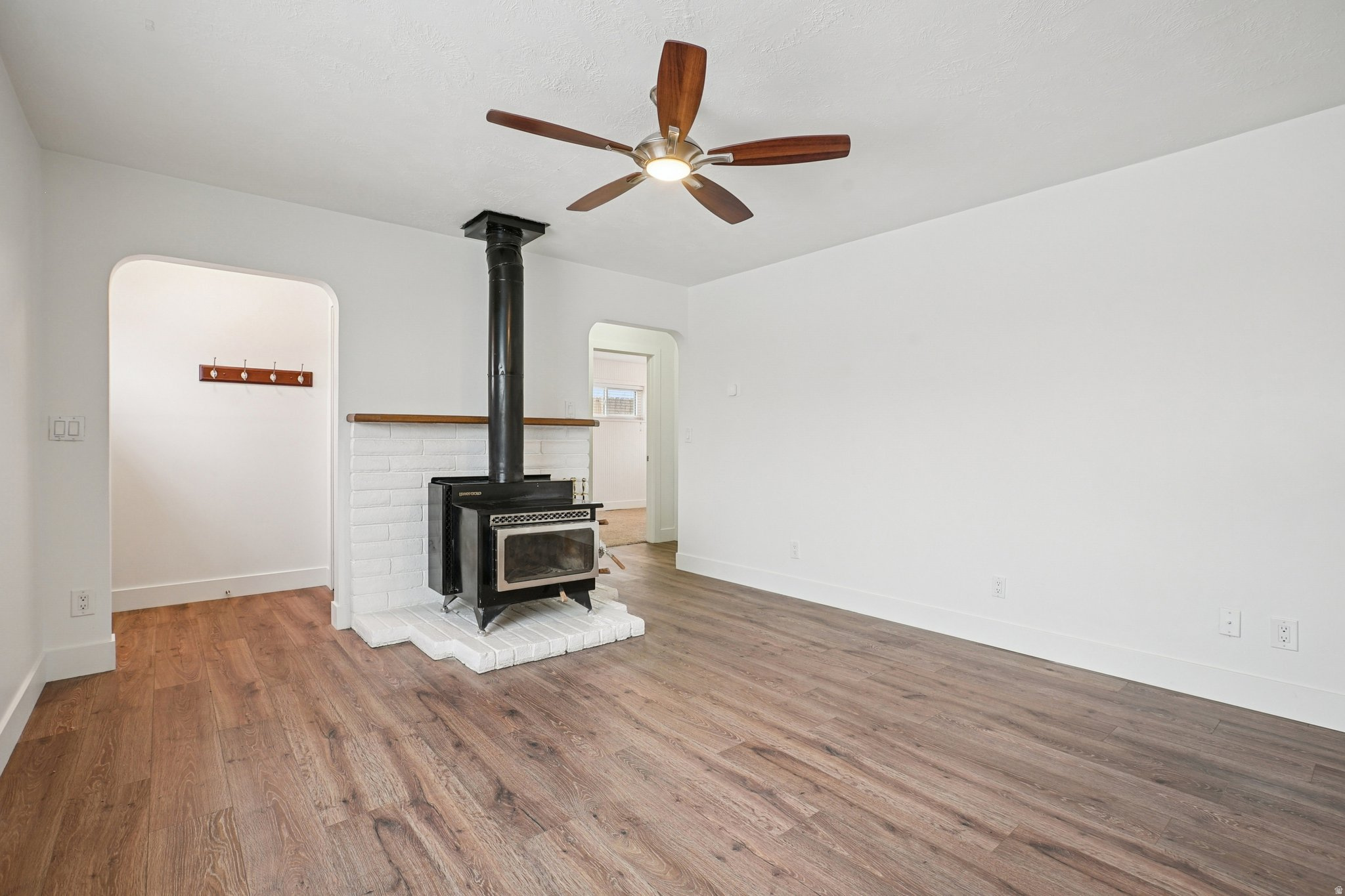 HOFFMAN HEIGHTS - Residential