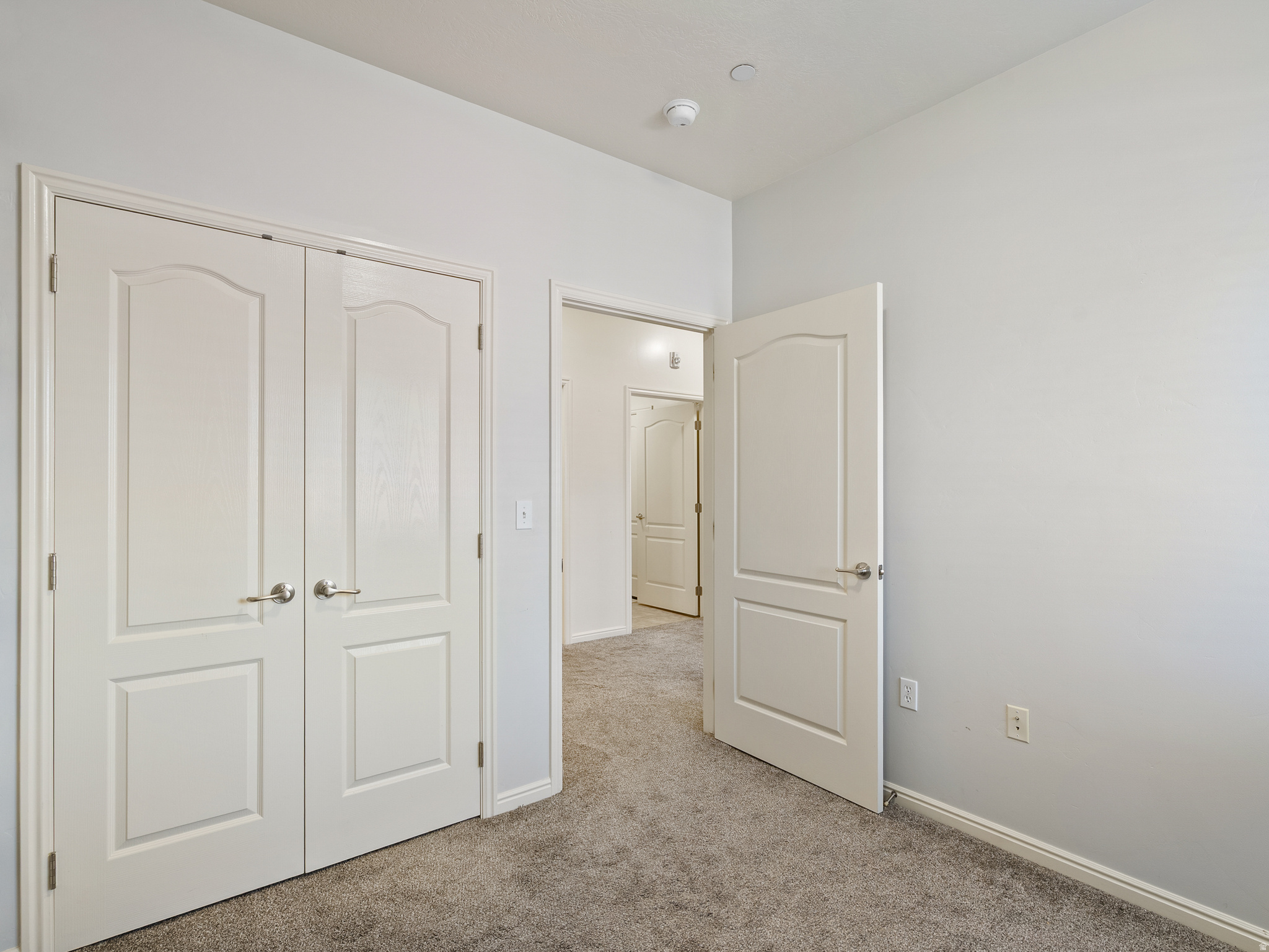 BELLA MONTE AT DRAPER MEADOWS CONDOS - Residential