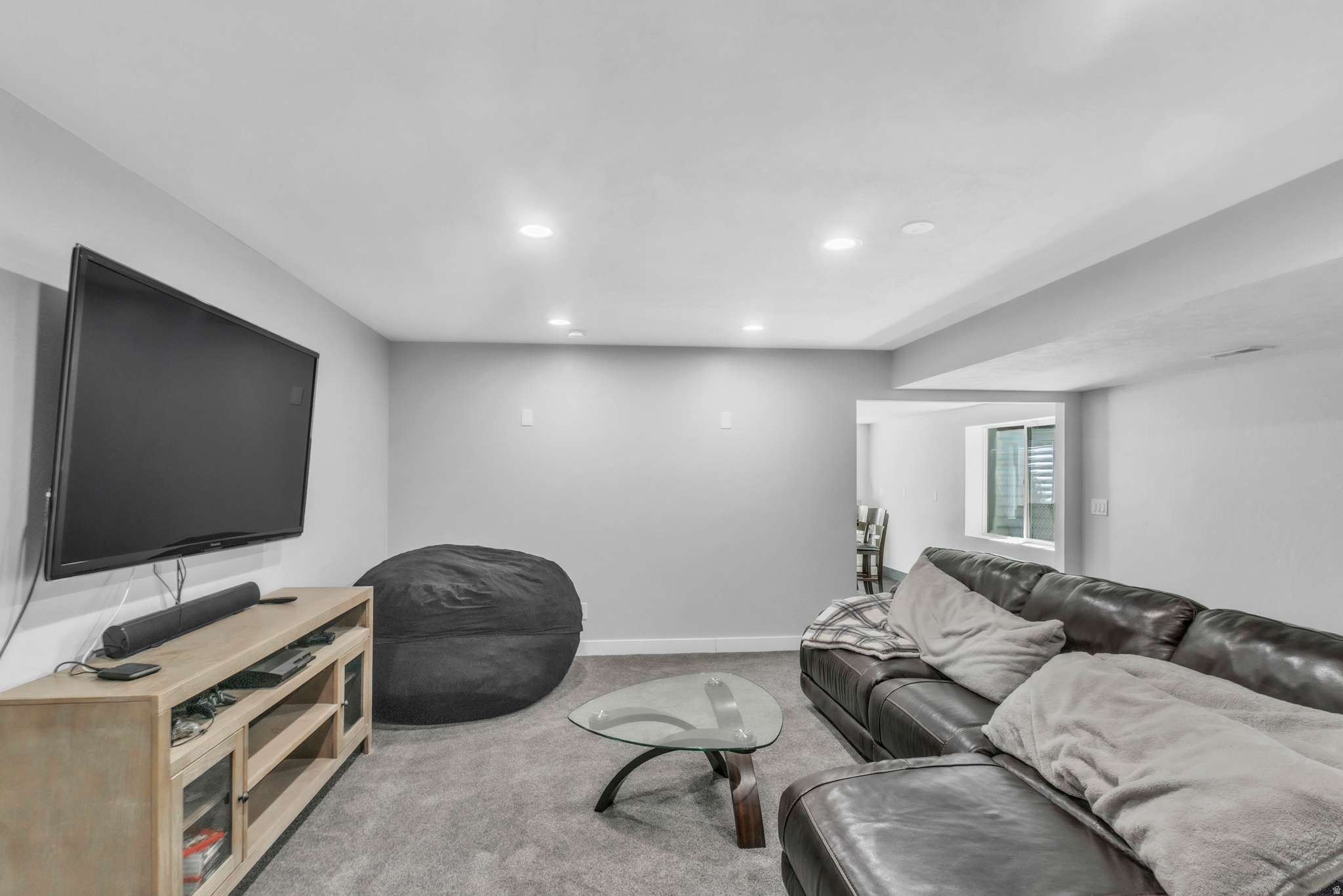 VILLAGE - Residential