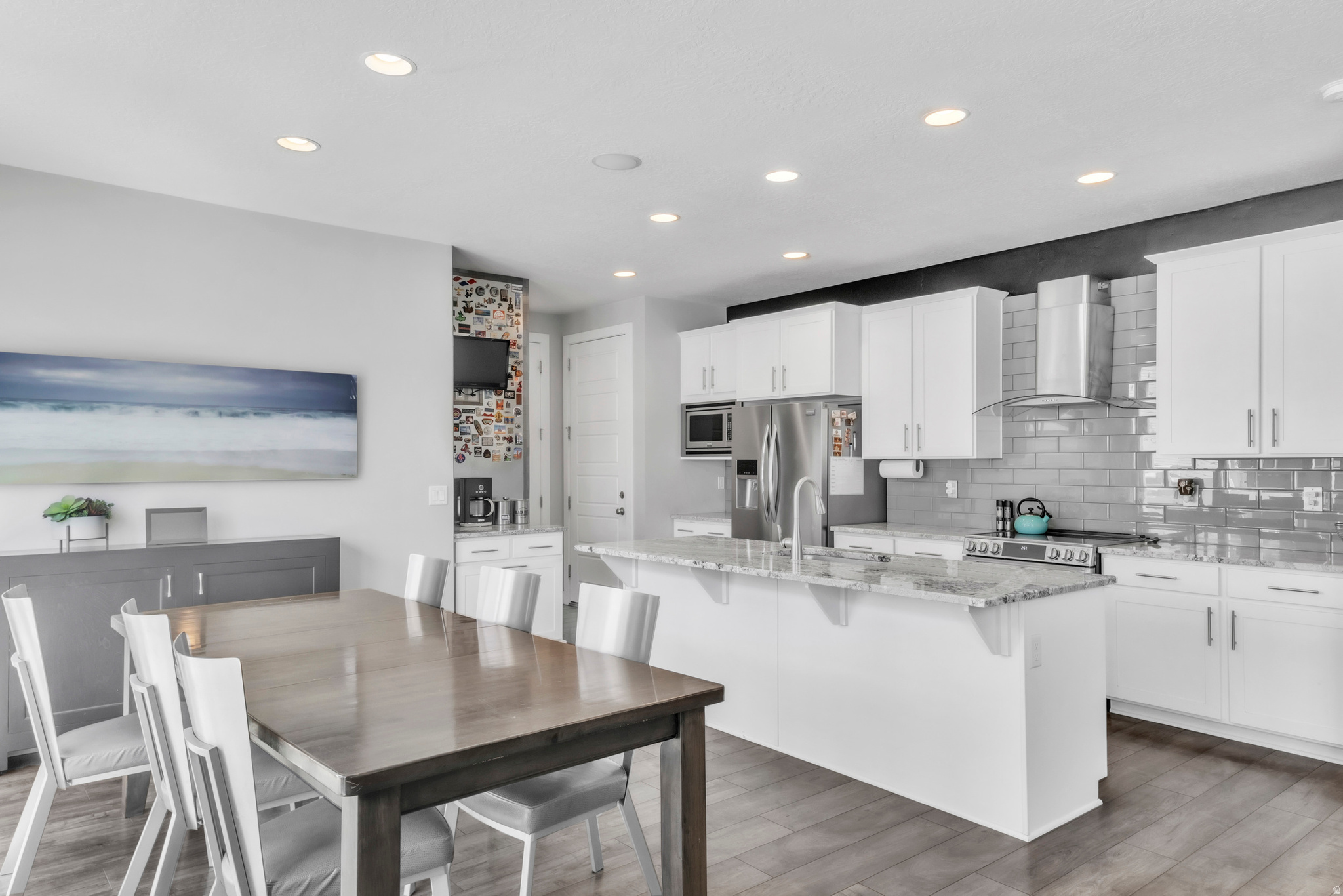 VILLAGE - Residential