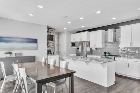 Tiny photo for 9732 S CALDERA LN, South Jordan, UT 84095 (MLS # 2121287)