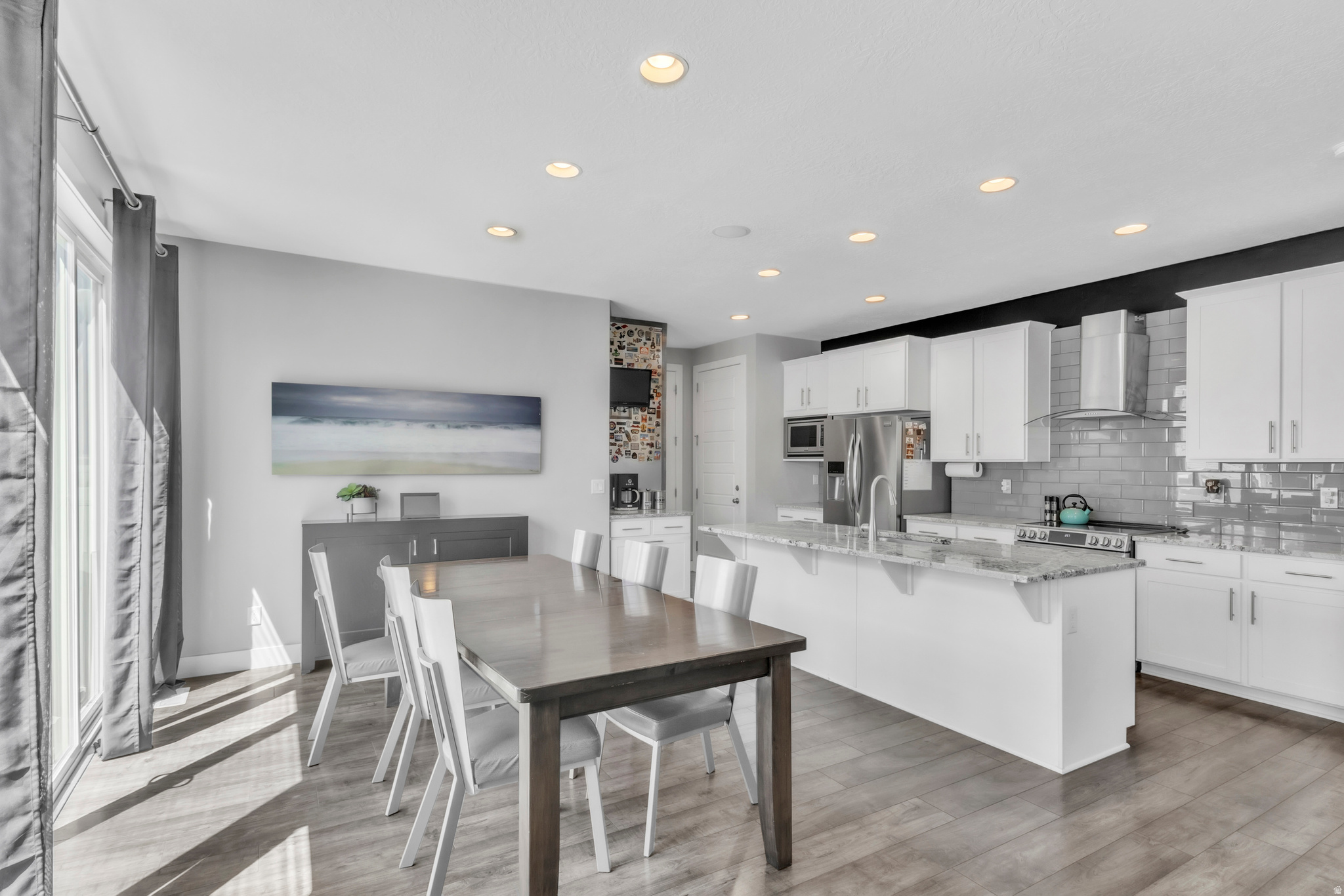 VILLAGE - Residential