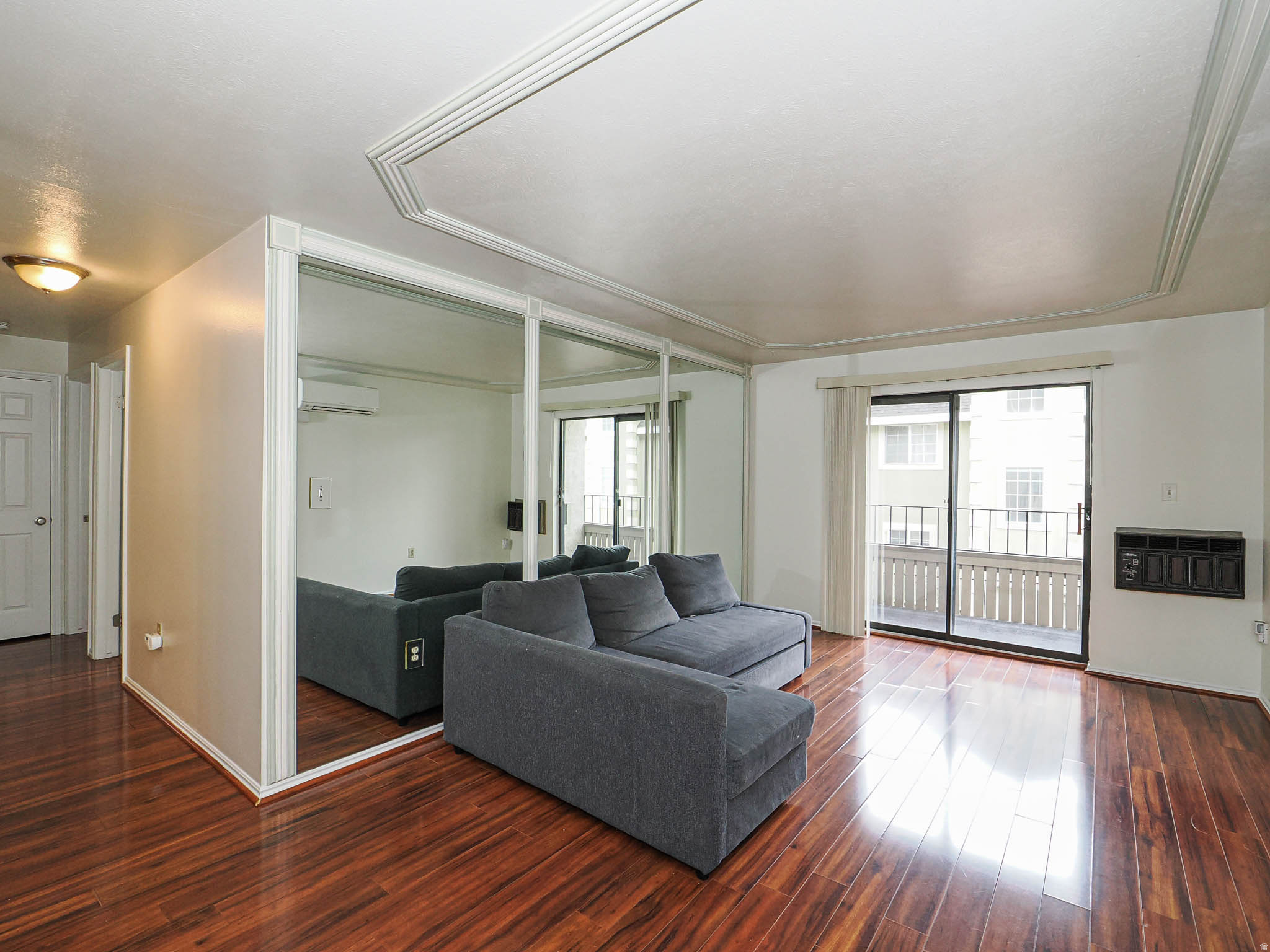 TOWNE PARK - Residential