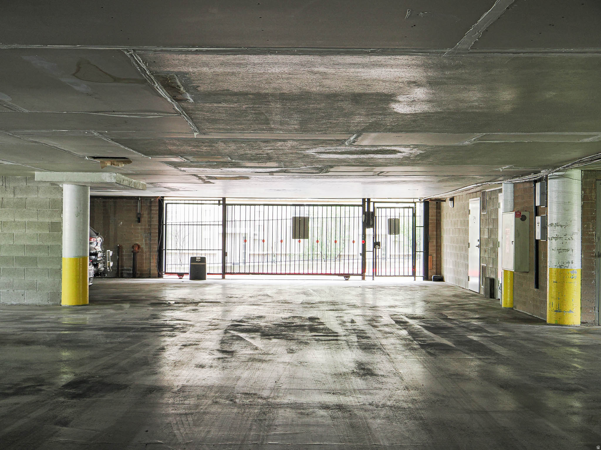 TOWNE PARK - Residential