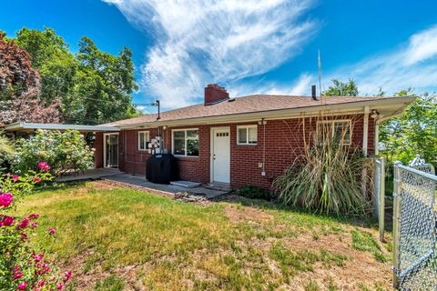 Tiny photo for 1769 S FOOTHILL DR, Salt Lake City, UT 84108 (MLS # 2150826)