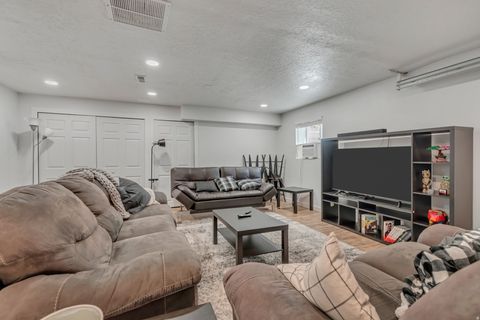 Tiny photo for 1769 S FOOTHILL DR, Salt Lake City, UT 84108 (MLS # 2150826)